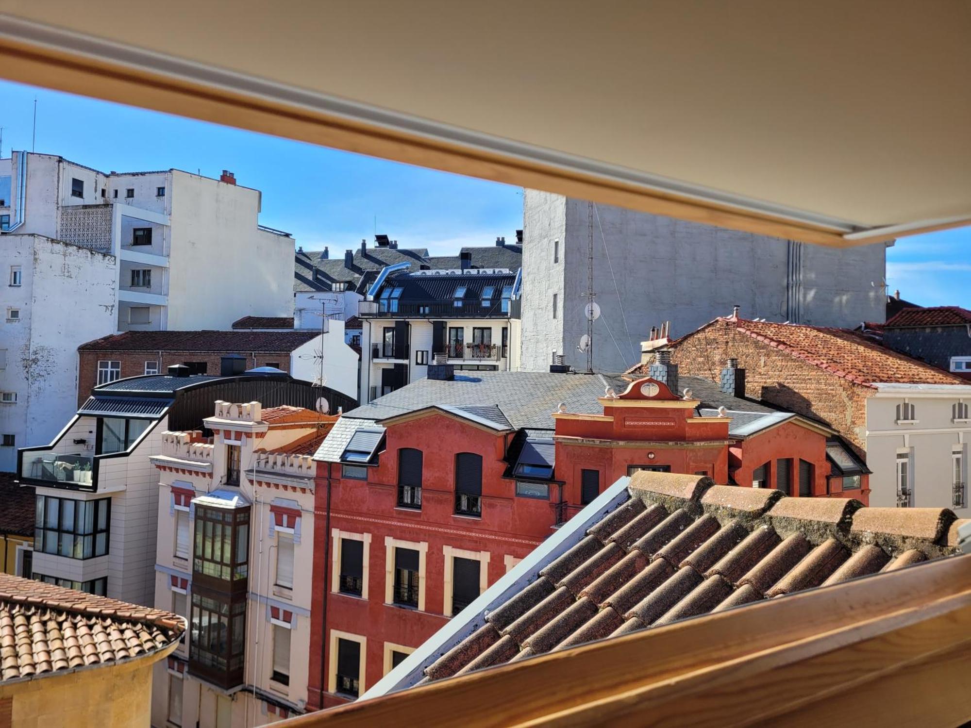 Apartmán El Atico De Julio Del Campo León Exteriér fotografie